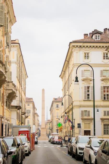 Centro Deluxe Suite Con Wi-Fi E Netflix Turin Exterior photo